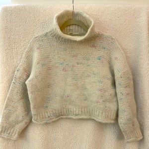 NWOT Women’s cropped Anthropologie sweater (S)